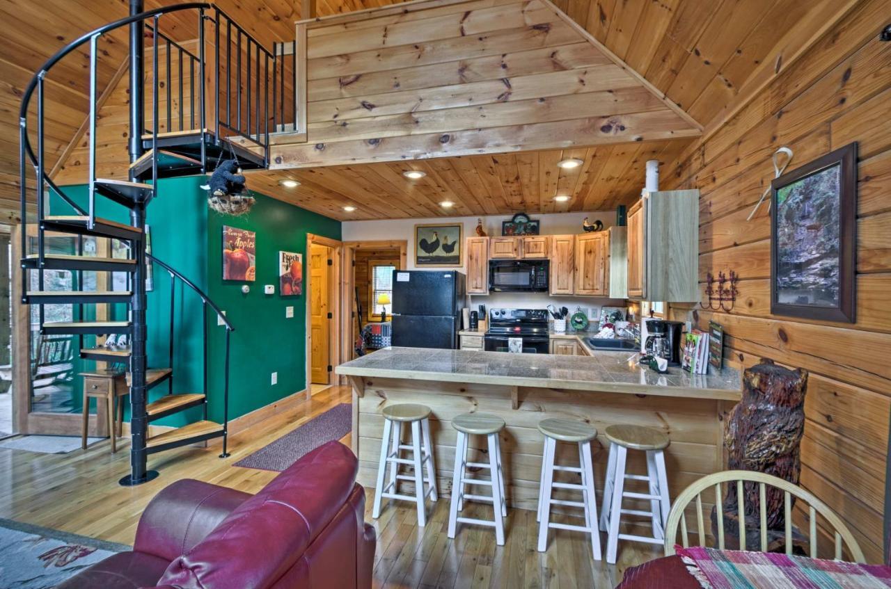 Bryson City Vacation Rental With Hot Tub And Fire Pit! ภายนอก รูปภาพ