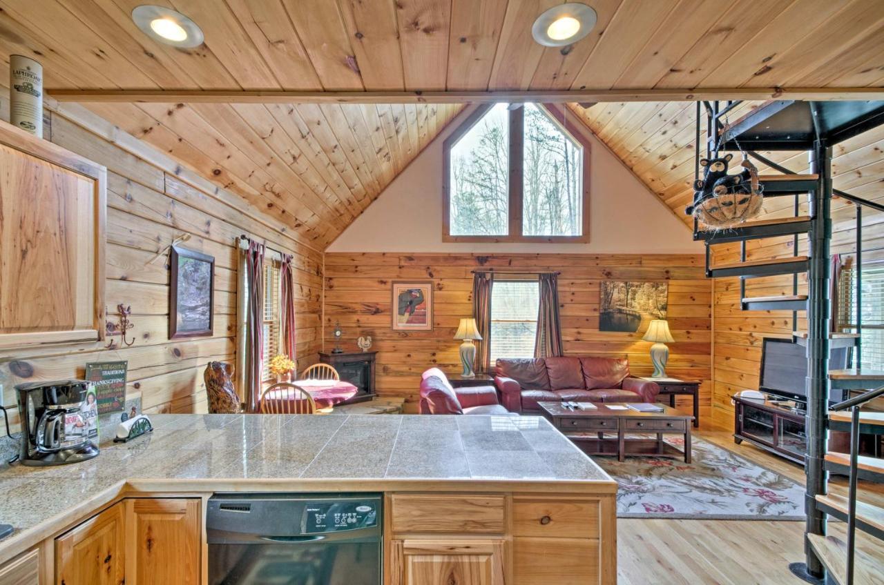 Bryson City Vacation Rental With Hot Tub And Fire Pit! ภายนอก รูปภาพ
